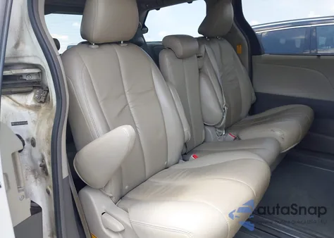 2014 Toyota Sienna Le V6 8 Passenger из США, поврежденный, VIN 5TDKK3DC4ES485336